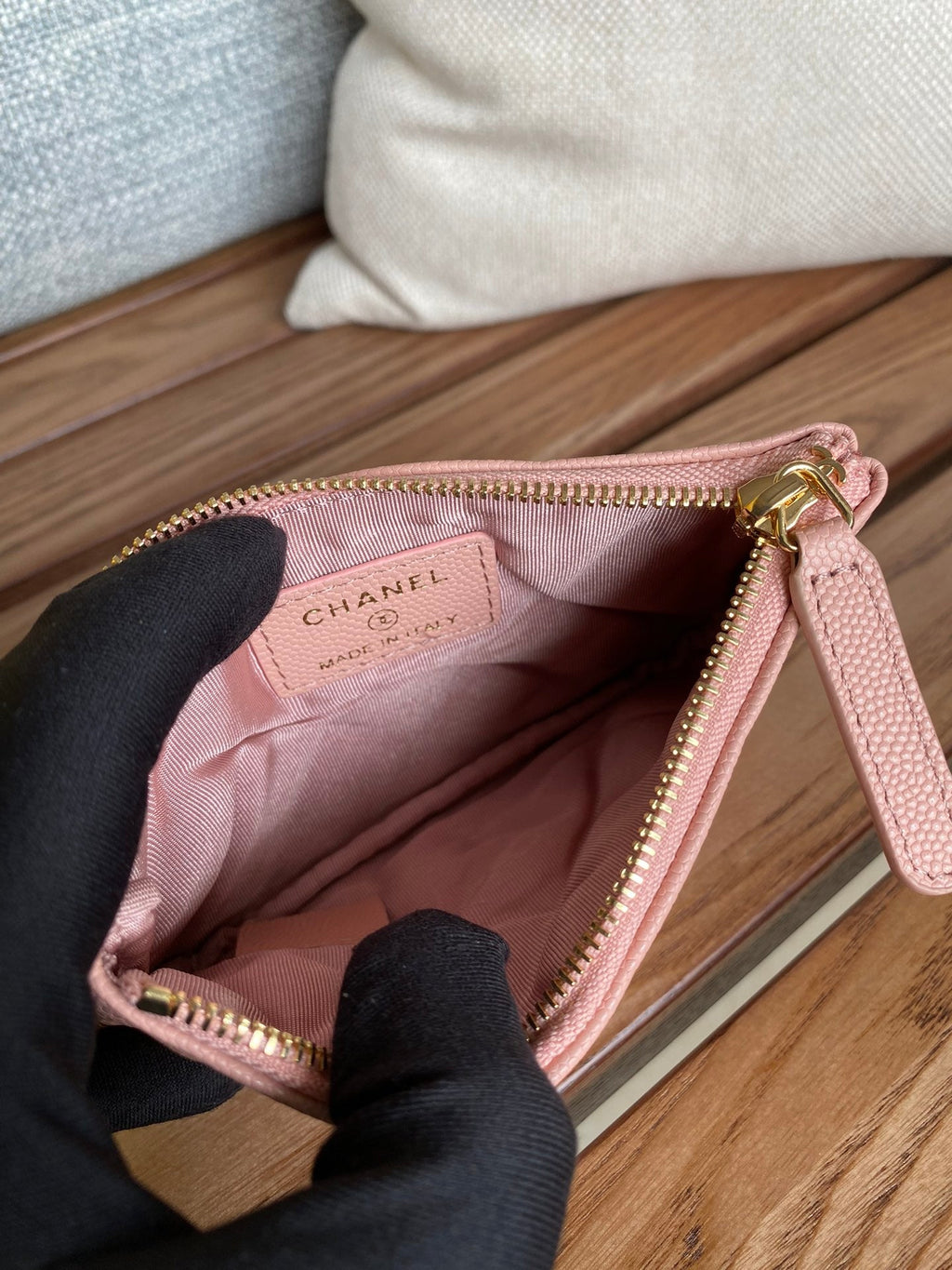 CHANEL CLASSIC SMALL 15 ZIPPED POUCH IN LIGHT PINK GRAINED CALFSKIN