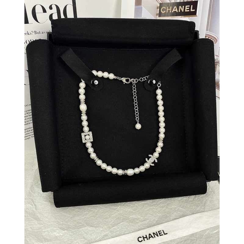 18K  Chanel Pearl Necklace