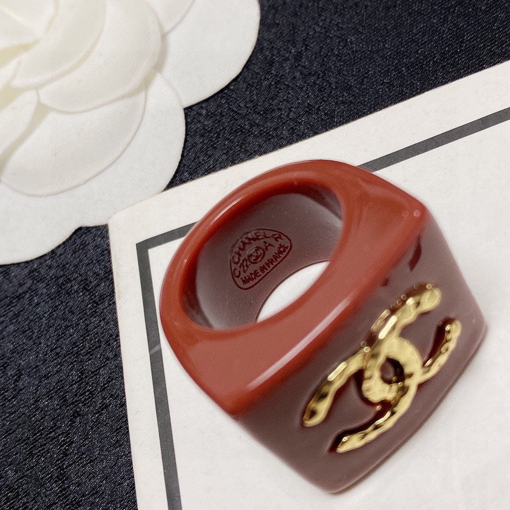 18K  Chanel Vintage Red Ring