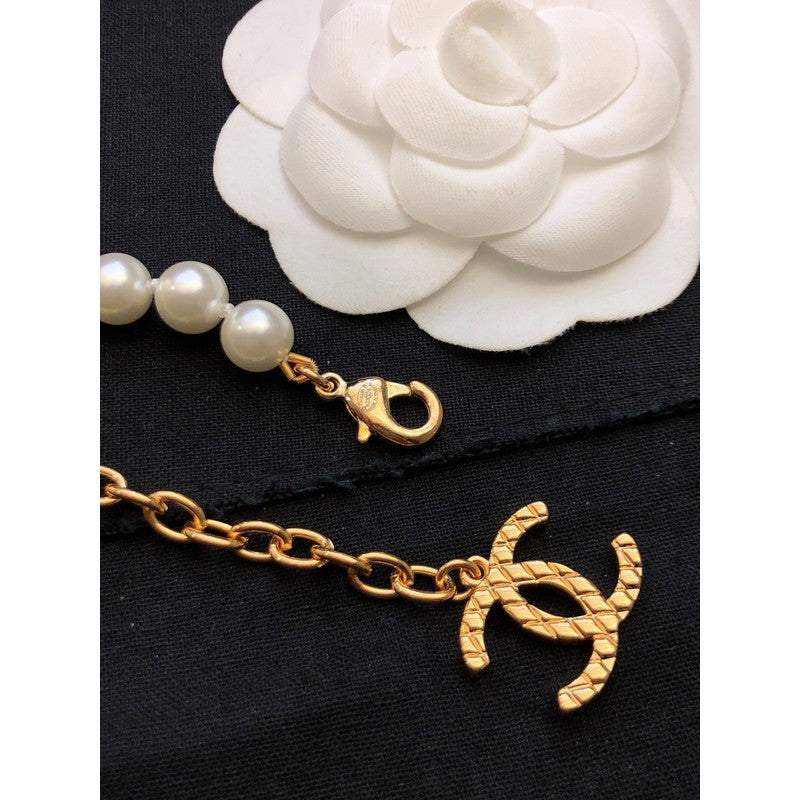 18K  Chanel Pearl Bag Pendant Necklace