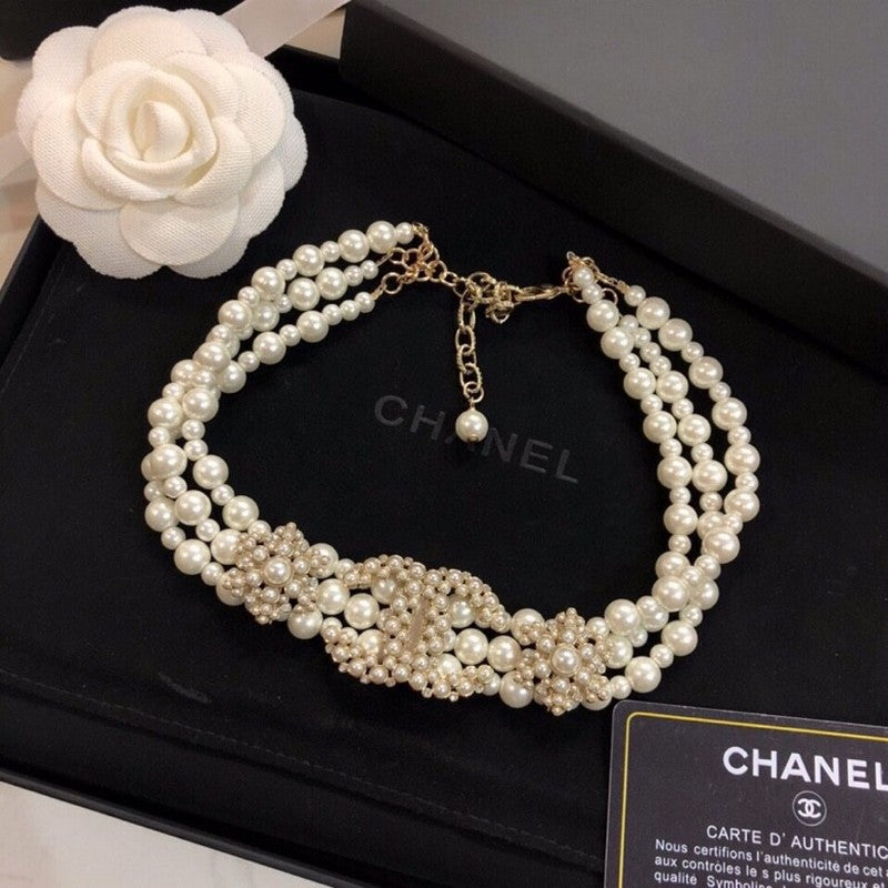 18K  Chanel Pearl Choker Necklace