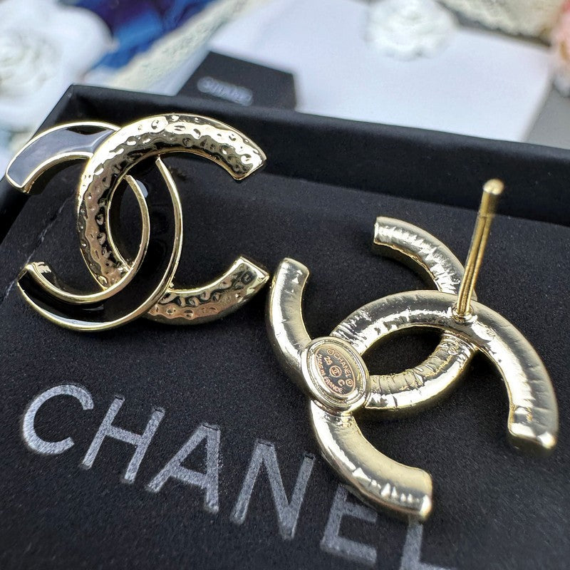 18K  Chanel 26C Black Gold Diamond Earrings