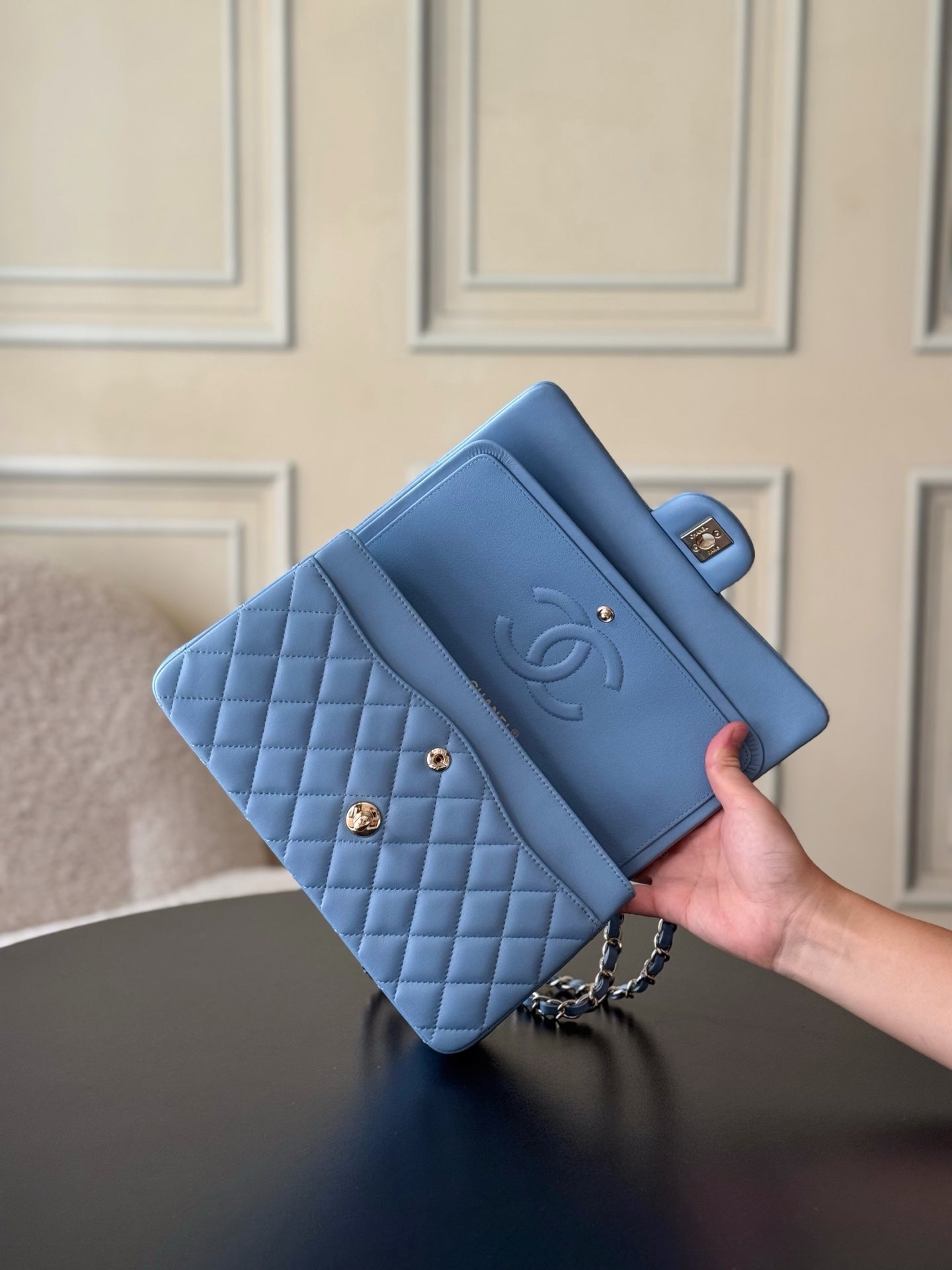 CHANEL 25S CLASSIC FLAP BAG 25 CM IN LIGHT BLUE LAMBSKIN WITH GOLD HARDWARE
