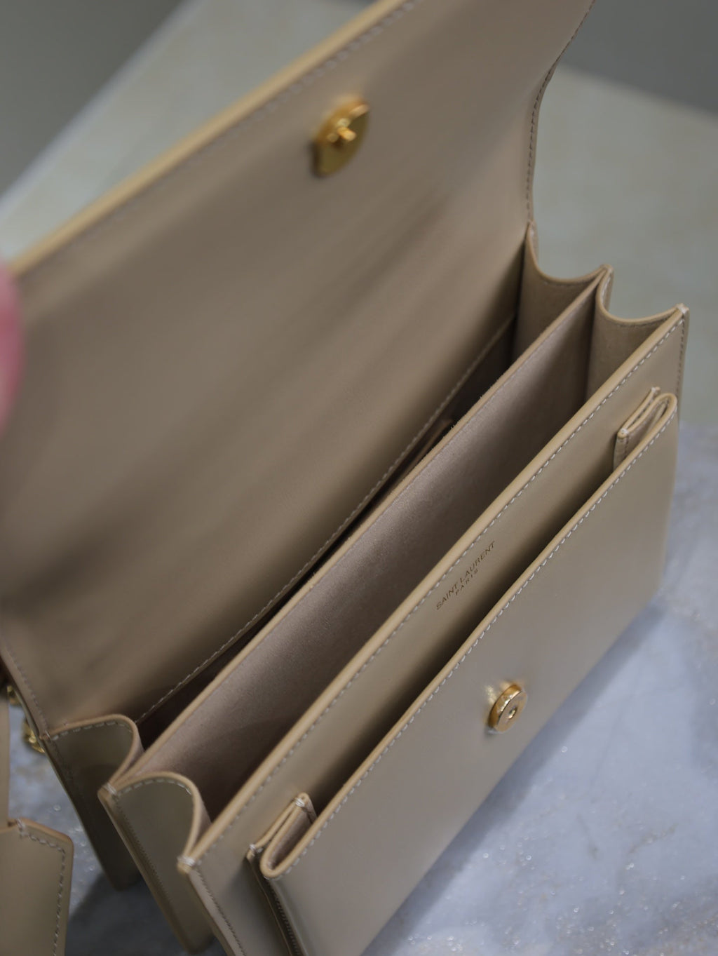 YSL 25S SUNSET BAG 22 IN NUDE CALFSKIN GOLD HARDWRE