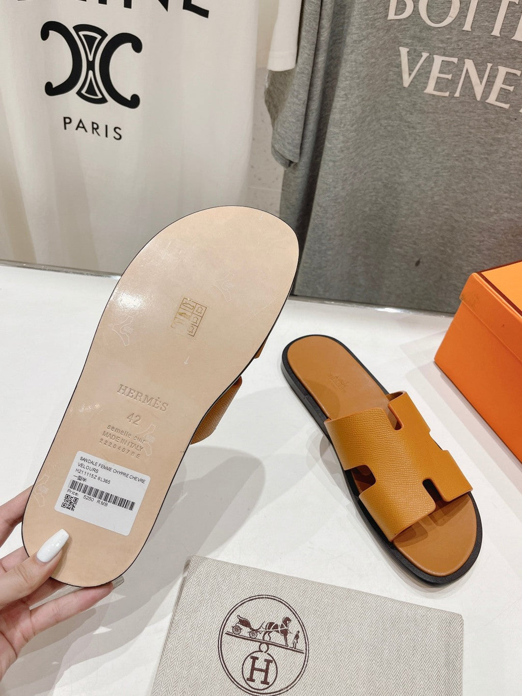 HERMES IZMIR SANDAL AMBER LAMBSKIN